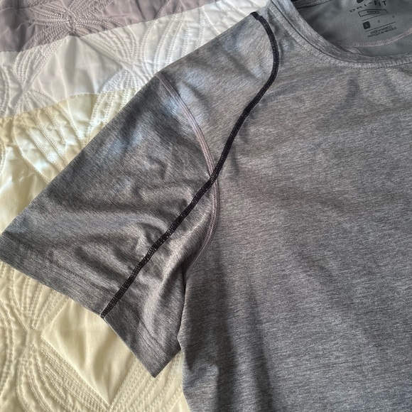 Nike t-shirt - Picture 8 of 10